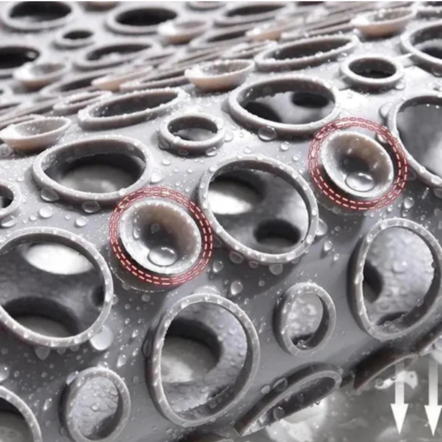 Tapis de bain antidérapant et résistant à la moisissure, en matériau TPE, antibactérien, avec ventouse et trou de drainage